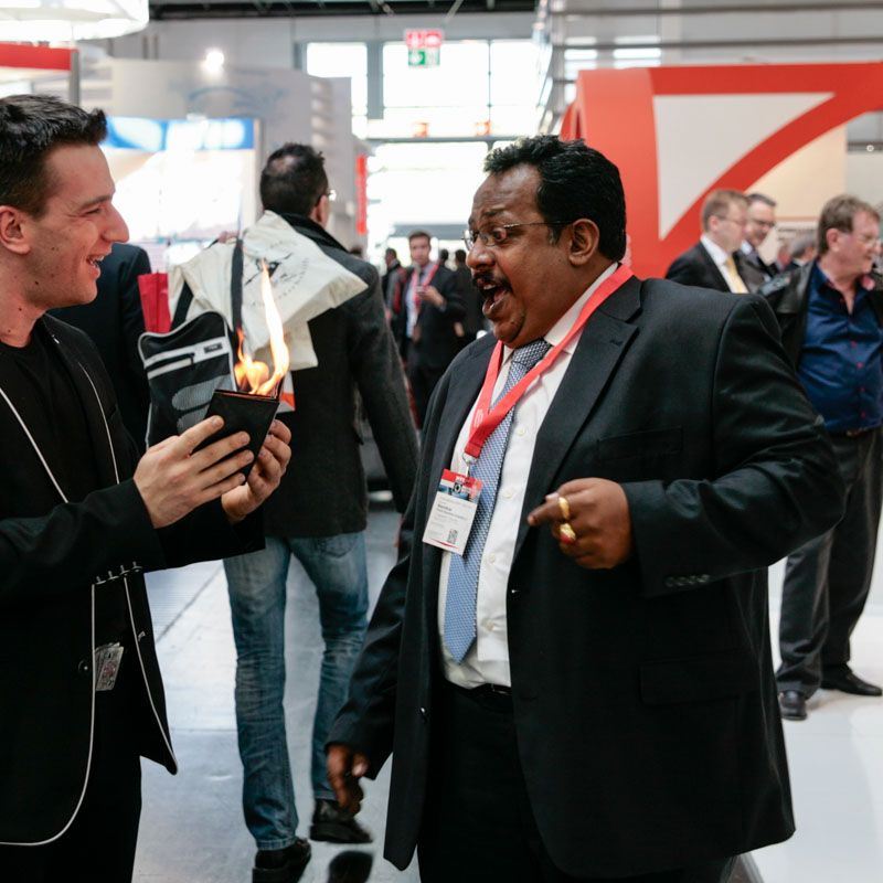 Zauberer Messe-Kontakt